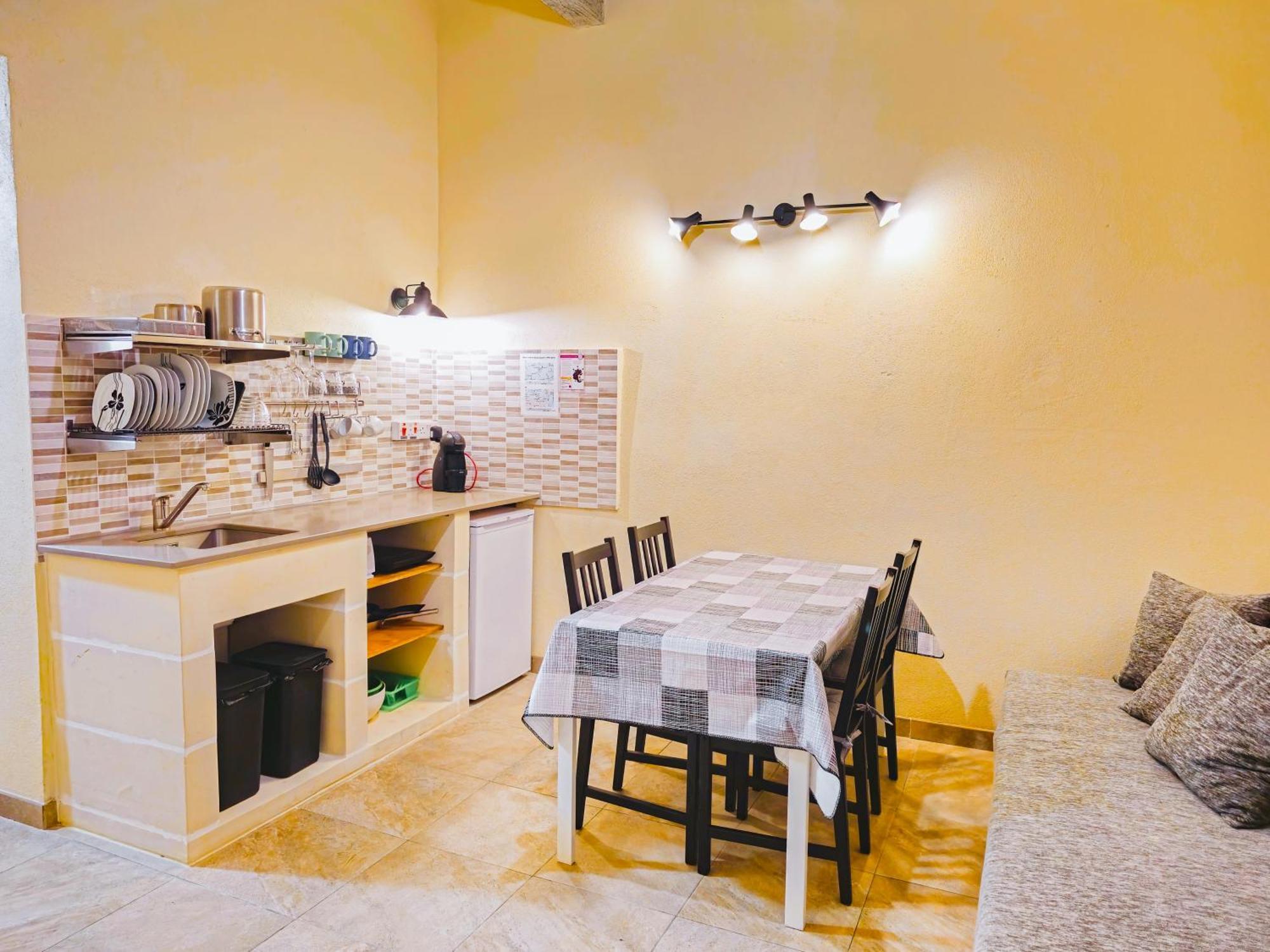 Valletta Main Street Apartment Экстерьер фото