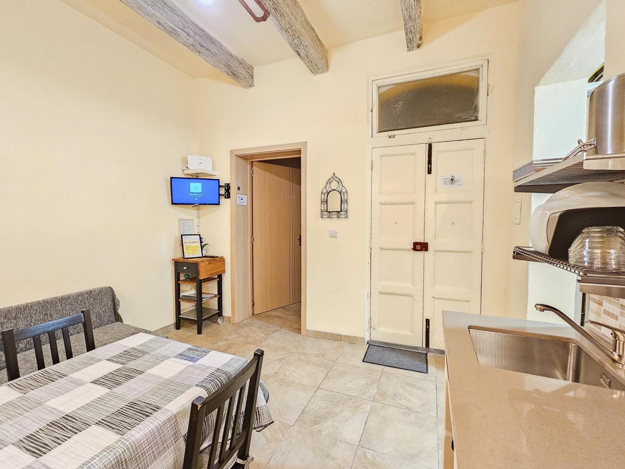 Valletta Main Street Apartment Экстерьер фото
