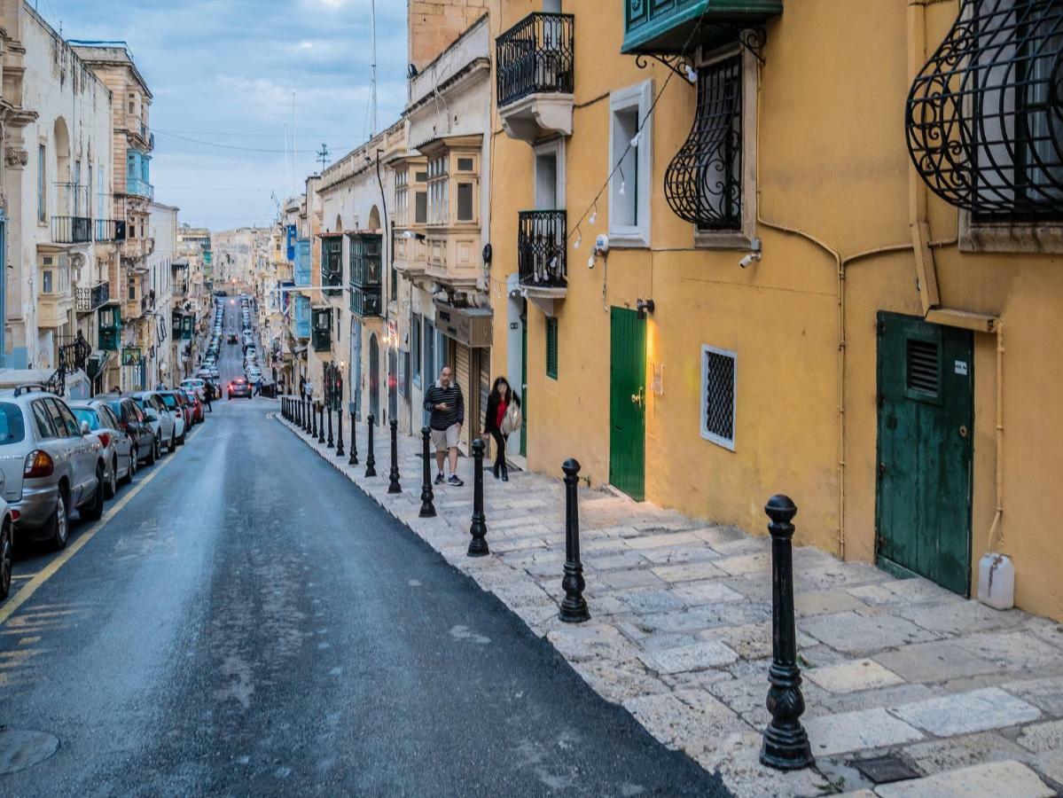 Valletta Main Street Apartment Экстерьер фото