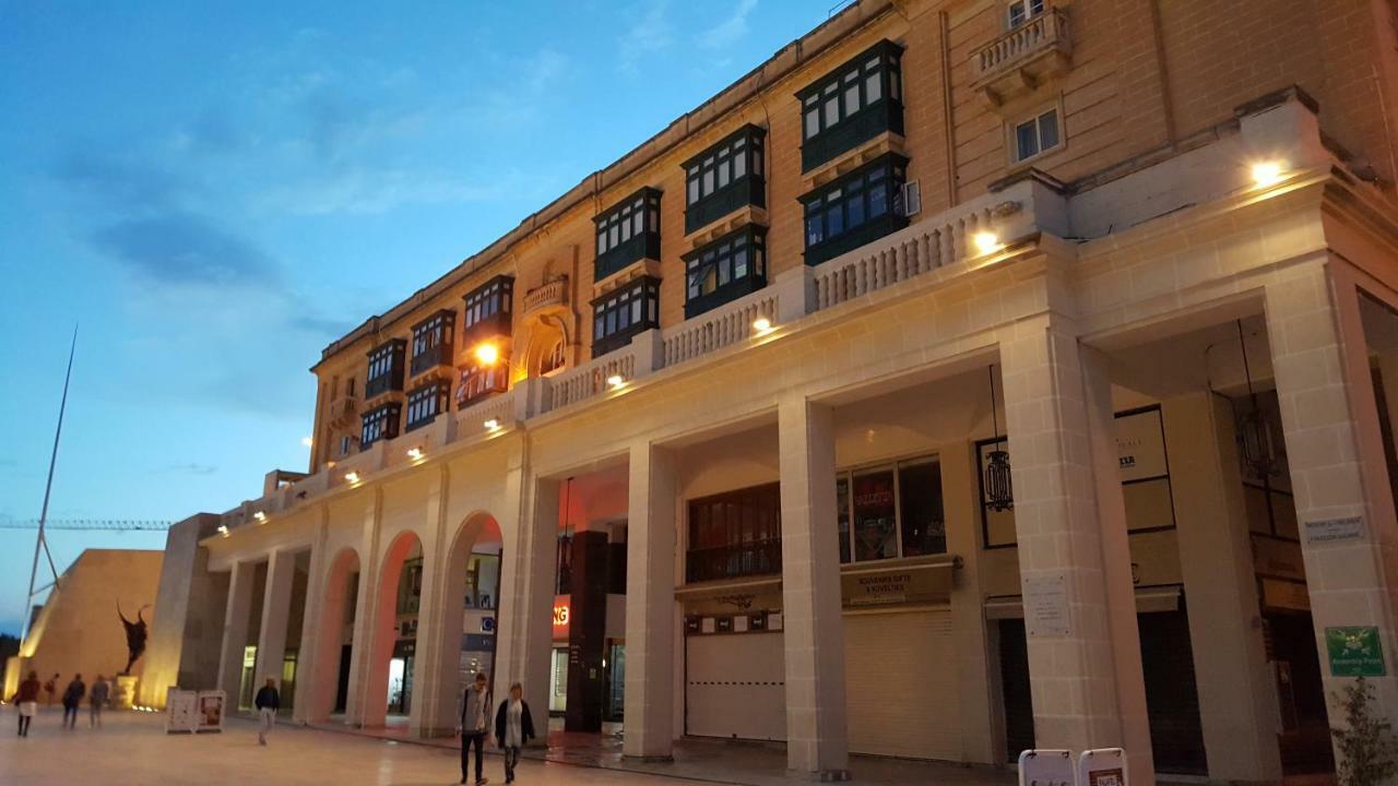 Valletta Main Street Apartment Экстерьер фото